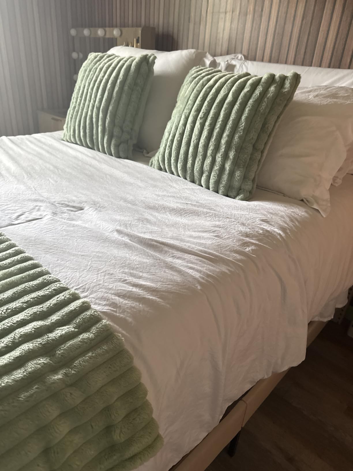 Queen Mattress 12 Inch Extra Firm, Luxury Hybrid Mattress in a Box for Deep Sleep & Lumbar Support, CertiPUR-US & Zero Fiberglass, 365-Night Trial customer photo 1