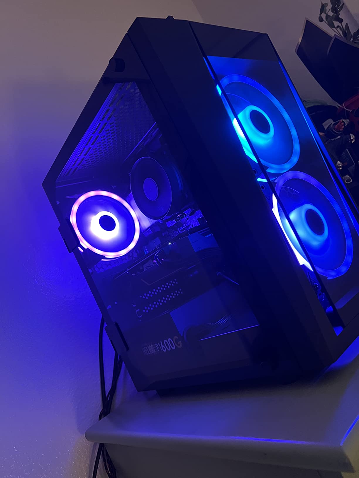 Skytech Azure 3 Gaming PC, Ryzen 7 5700, RTX 5060, 16GB DDR4, 1TB SSD, Windows 11, 650W Gold PSU, Wi-Fi 5, Desktop customer photo 1