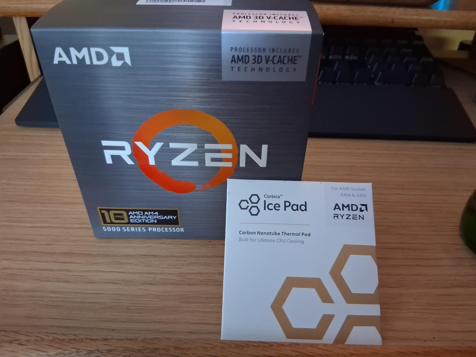 AMD Ryzen 7 5800X3D 8-core, 16-Thread Desktop Processor with AMD 3D V-Cache Technology customer photo 1