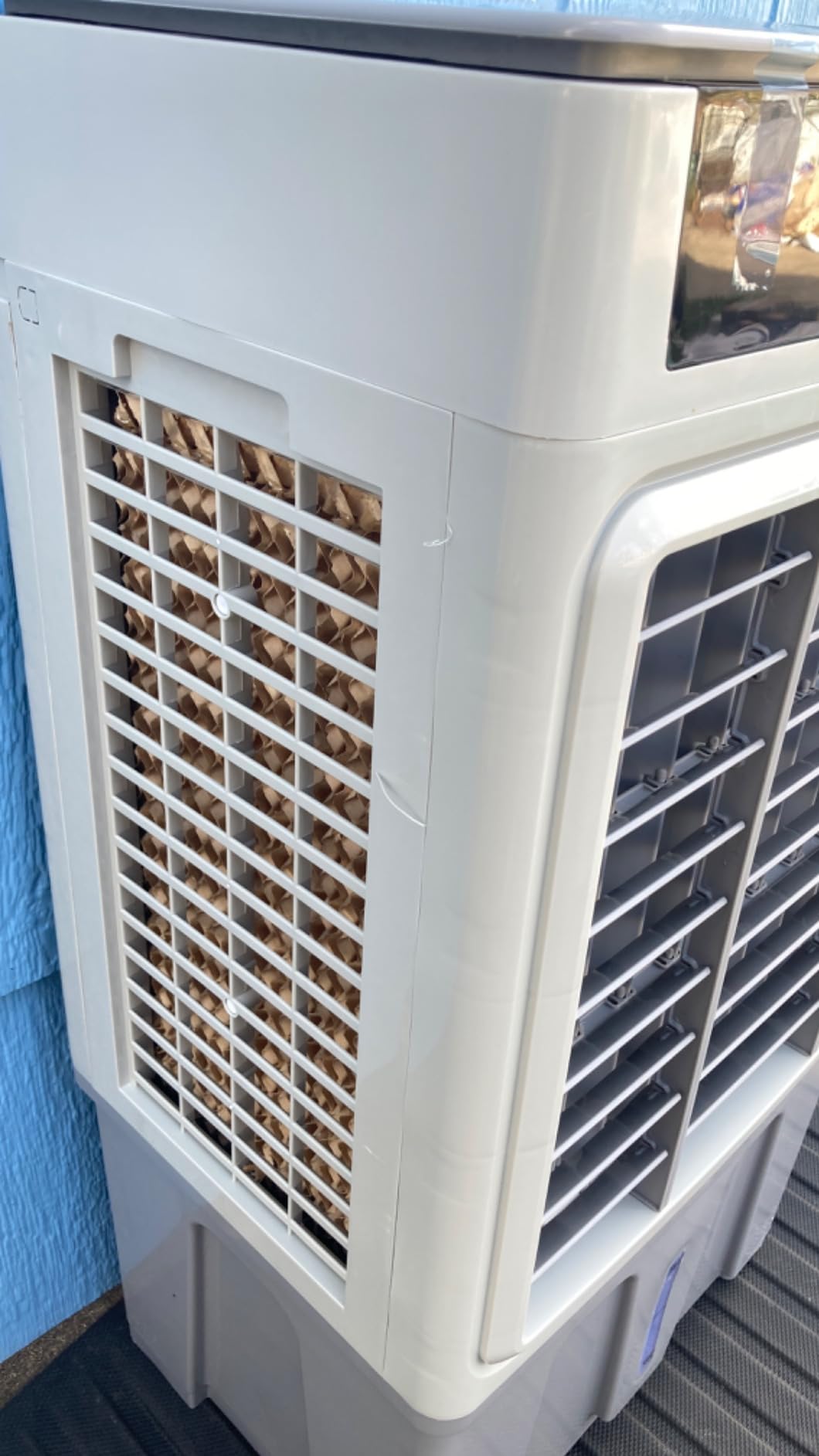 Swamp Cooler, 3600CFM Evaporative Cooler with 8 Gal Water Tank, 3 in 1 Portable Air Conditioners for Room No Window, 100° Swing, Remote, 7H Timer, 4 Ice Box for Home, Garage, Large, Outdoor, White customer photo 1