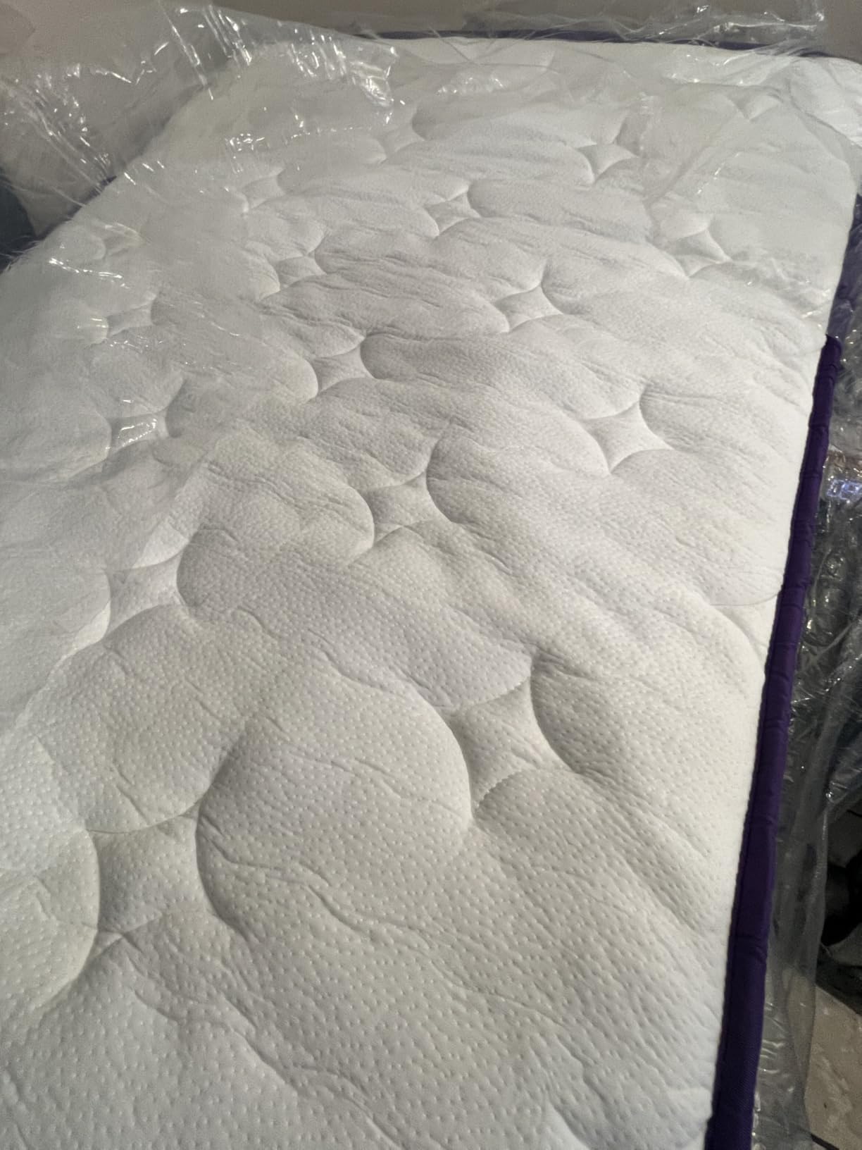 Soft Plush Queen Mattress 14 Inch Hybrid Mattress in a Box for Side Sleeper | Pocketed Springs and Gel Memory Foam, Pressure Relief for Side Sleepers, CertiPUR-US, 365-Night Trial customer photo 1