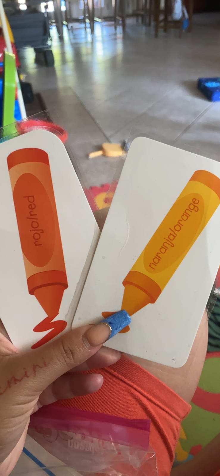 School Zone Preschool Spanish Bilingual 4-Pack Flash Cards: 224 Cards, Tarjetas de Índice Bilingües Español/Inglés, Alphabet, Sight Words,: Numbers 1-100, Colors & Shapes, Language Immersion, Ages 4+ (Spanish/English Edition) customer photo 1