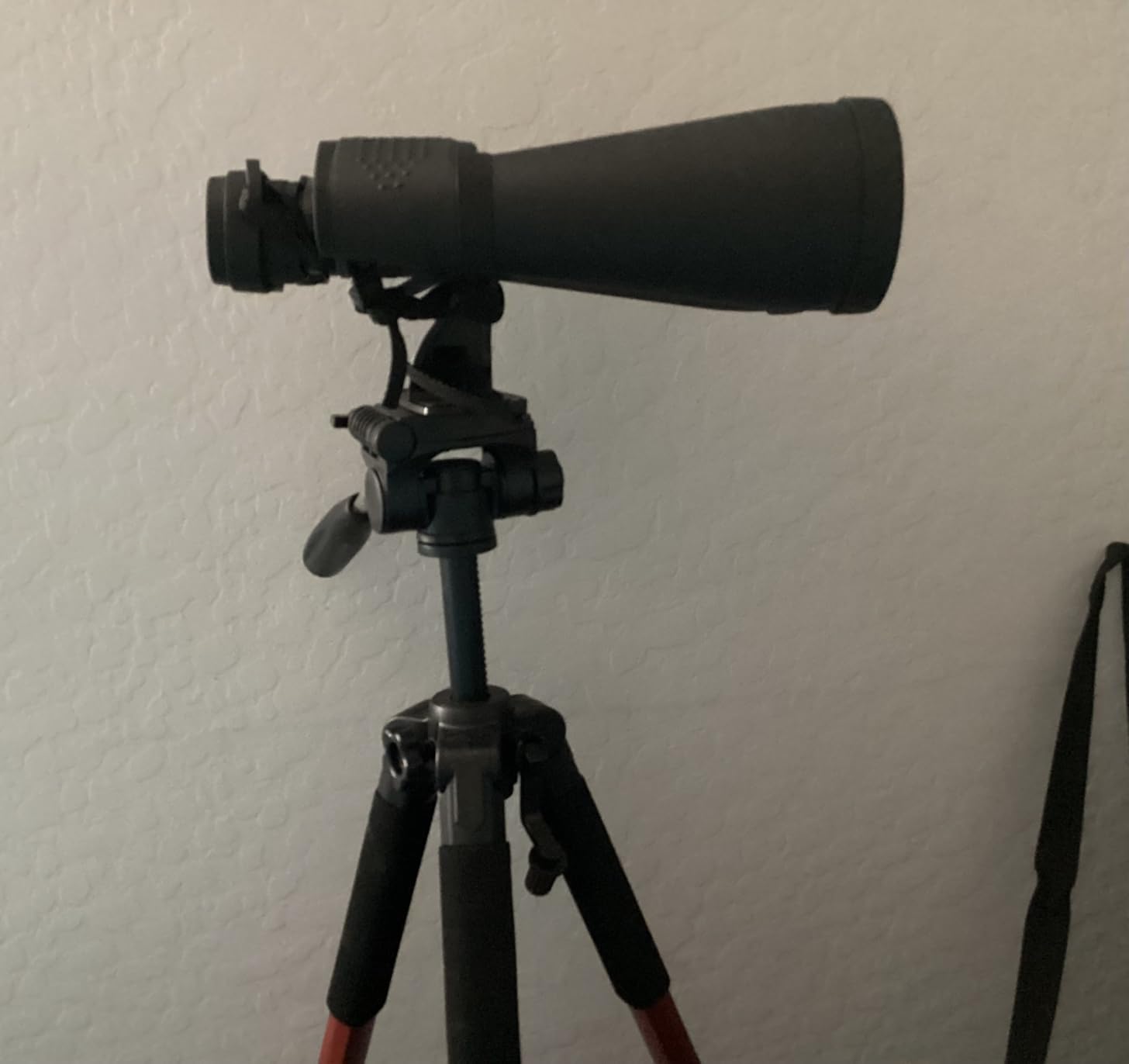 Celestron SkyMaster 15x70 Astronomy Binoculars for Stargazing and Deep-Sky customer photo 1