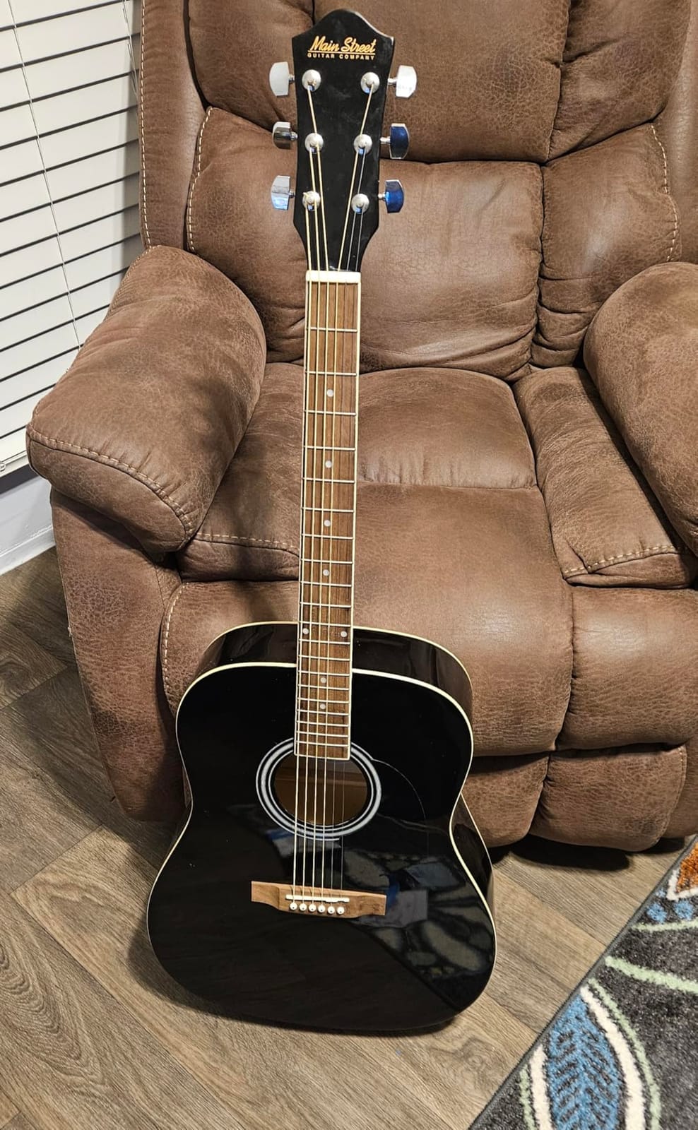 D'Addario Accessories Pro-Winder Guitar String Winder, Cutter, Bridge Pin Puller - All in One Guitar Tool - Black customer photo 1
