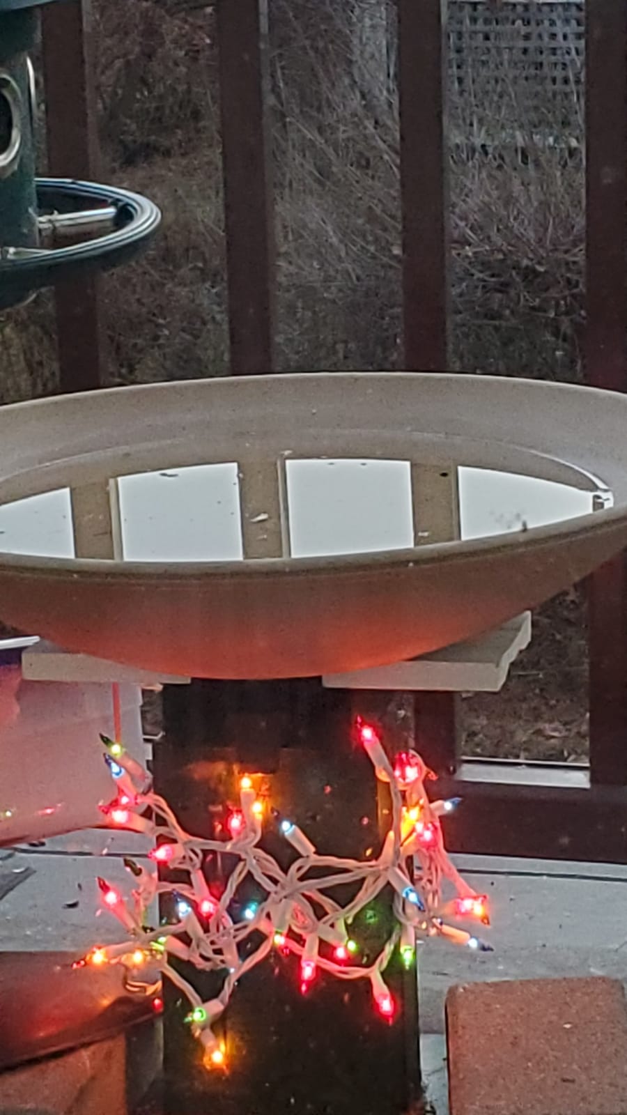 Allied Precision Industries (650) Heated Bird Bath with Mounting Bracket, Light Stone Color, 20