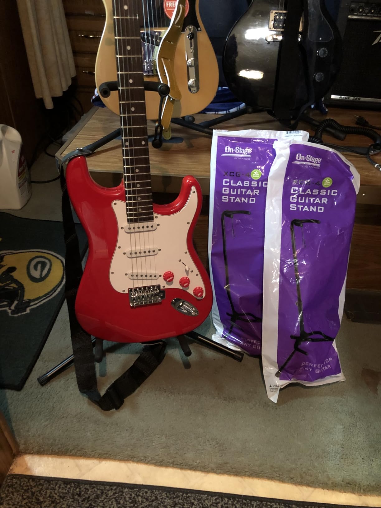 OnStage XCG4 Black Tripod Guitar Stand, Single customer photo 2