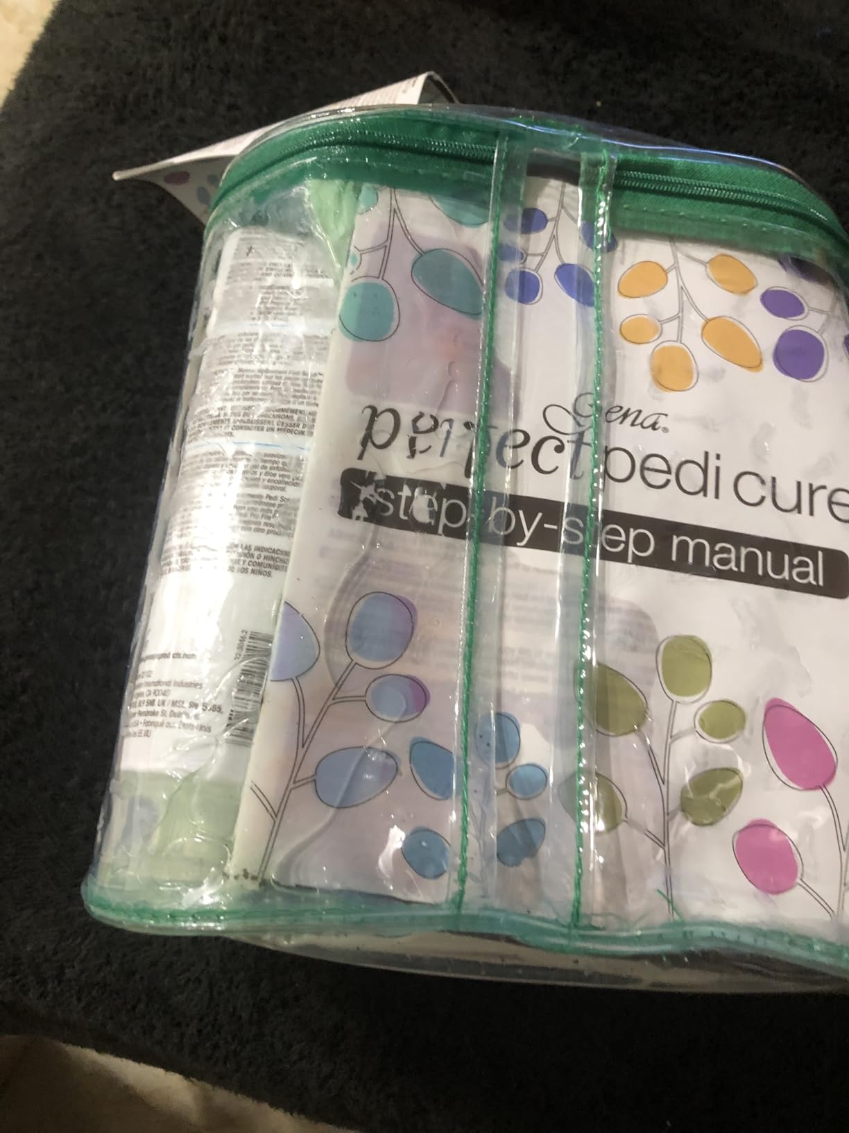 Gena Pedi Pak Intro Kit - 7-Piece Pedicure Kit Foot Spa with Foot Scrub, Soak & Pumice Stone in A Tote, At-Home Pedicure Set customer photo 1
