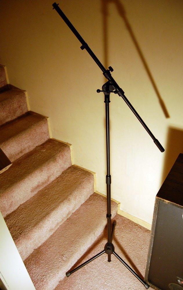 On-Stage MS7701B Euro Boom Mic Stand (For Vocal and Instrument Microphones) customer photo 1