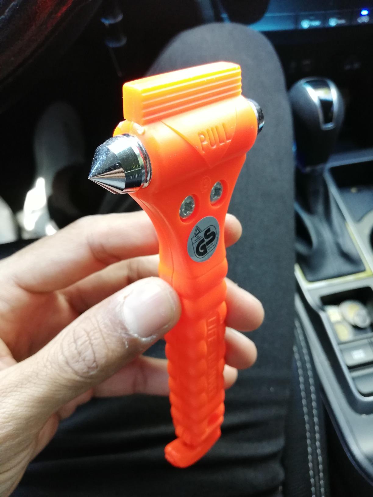 Lifehammer Brand Car Safety Hammer, the Original Emergency Escape and Rescue Tool with Seatbelt Cutter, Made in the Netherlands, Orange (2-Pack) customer photo 1