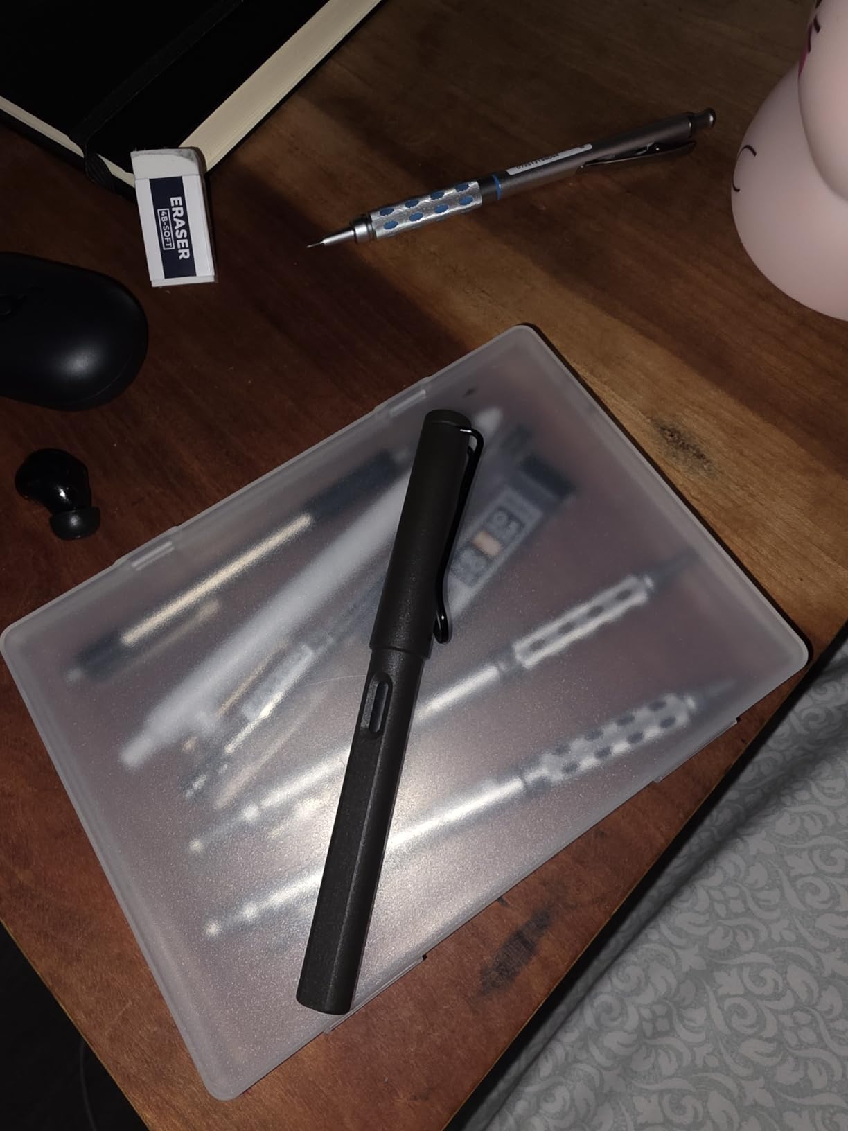 LAMY safari umbra - Fountain Pen with ergonomic grip & polished steel nib in size F - ideal for any Writing & Calligraphy - including LAMY T 10 blue cartridge - Right-Handed customer photo 2