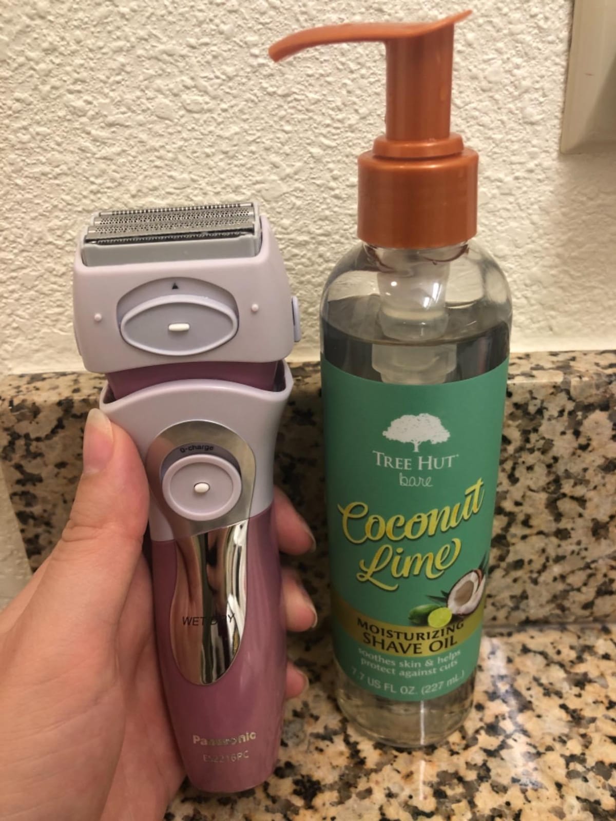 Panasonic Electric Shaver for Women, Cordless 4 Blade Razor, Bikini Trimmer Attachment, Pop-up Trimmer, Wet Dry Operation, Close Curves – ES2216PC customer photo 2
