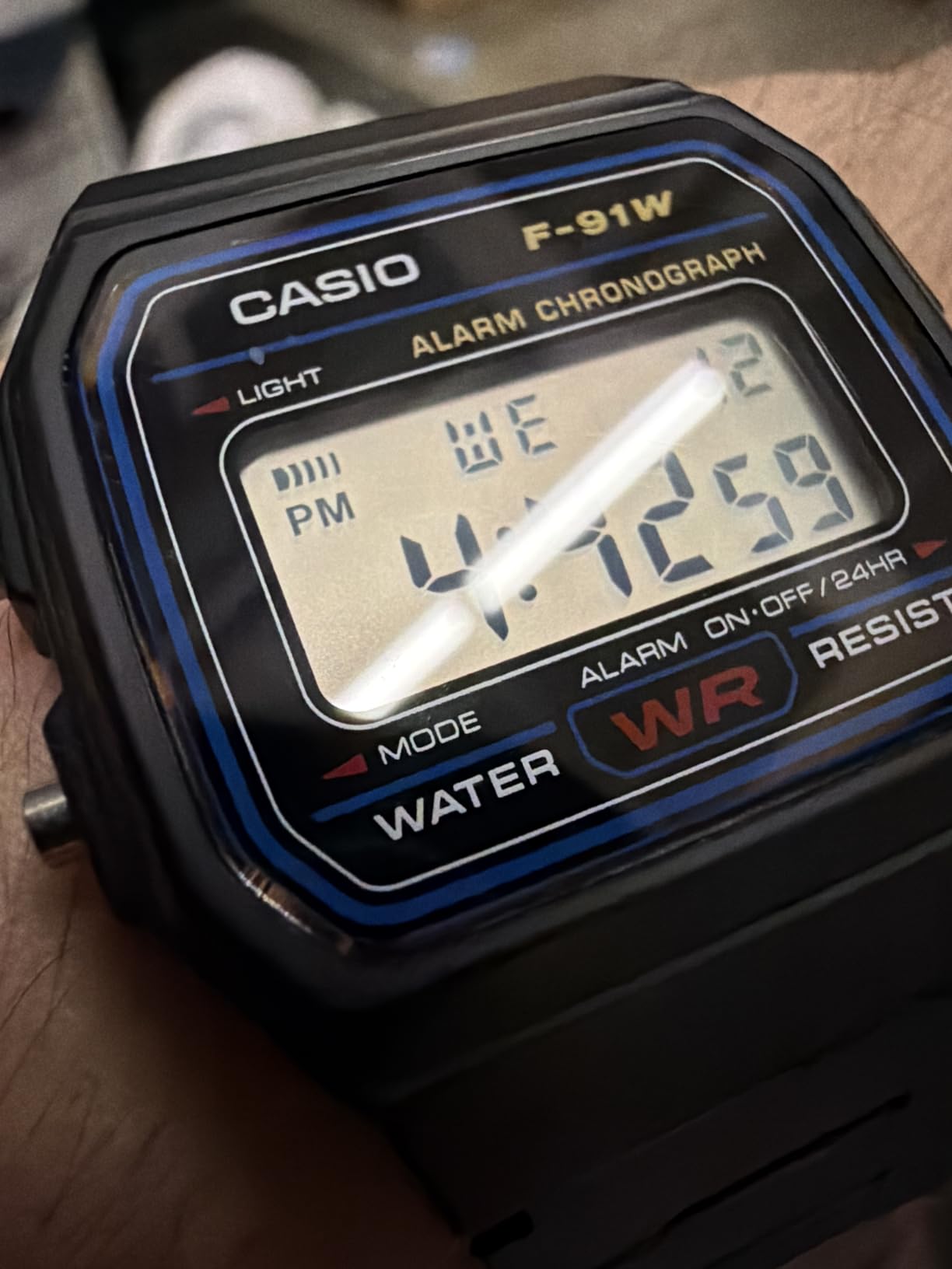 Casio F91W Series | Digital Watch | Water Resistant | LED Light | 1/100 SEC Stopwatch | Regular Time Keeping customer photo 2
