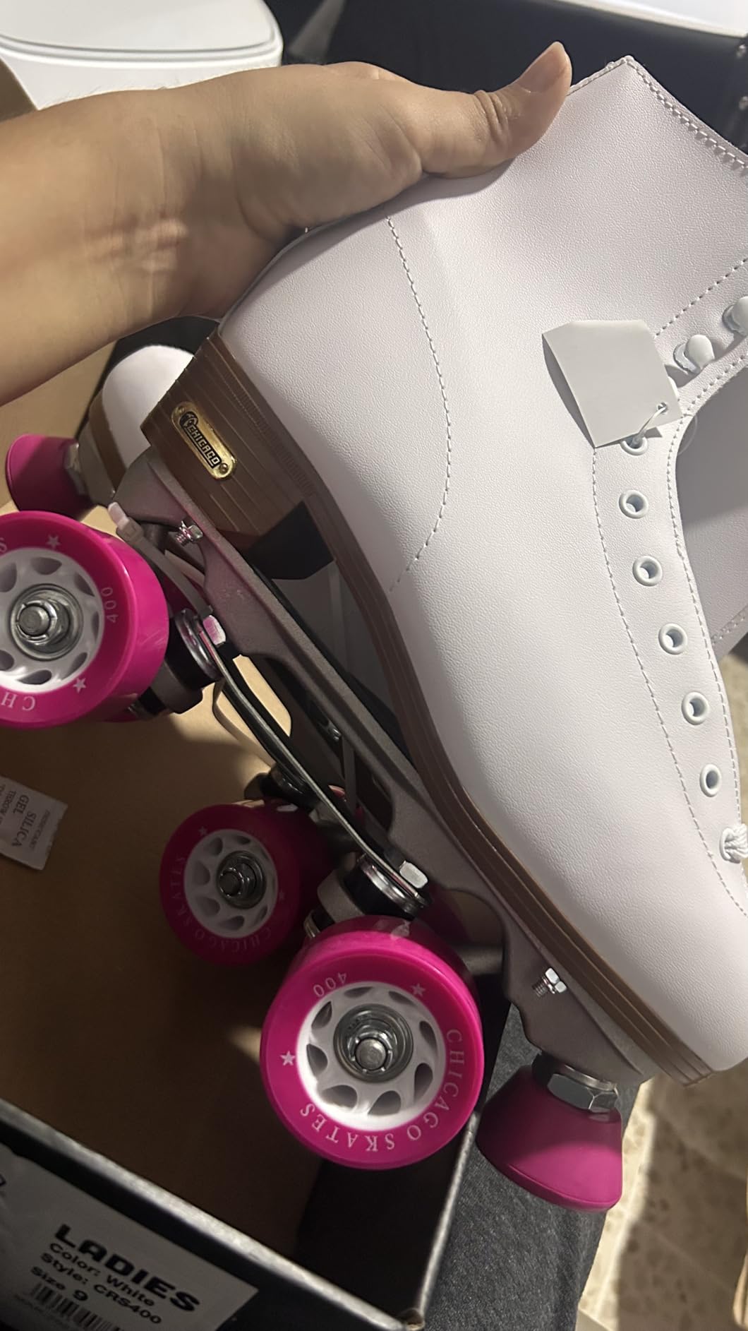 Chicago Skates Classic Quad Roller Skates for Women & Men – Durable & Top Performance, Adjustable High-Top Boots for Safe Indoor/Outdoor Roller Derby–60mm PU Wheels & Semi-Precision Bearings customer photo 1