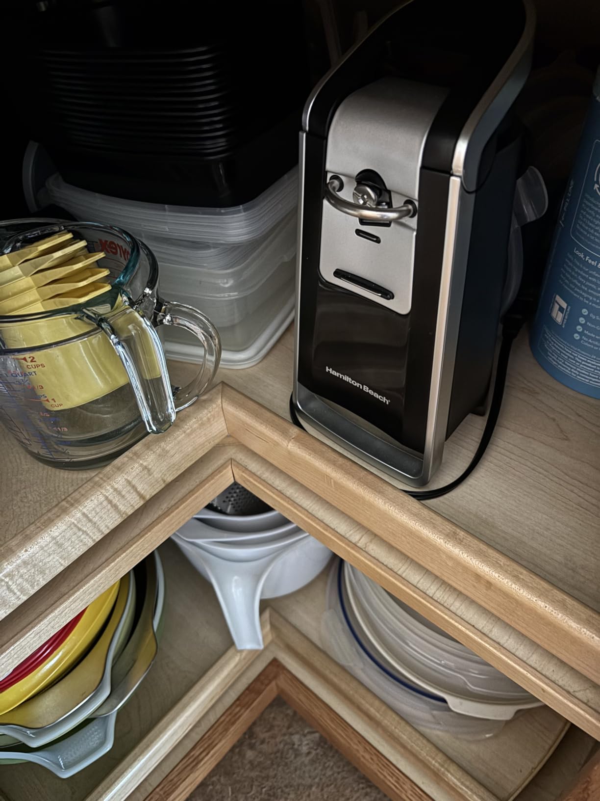 Hamilton Beach Smooth Touch Electric Can Opener With Easy Push Down Lever | Opens All Standard, Extra-Tall & Pop-Top Cans | Includes Stainless Steel Scissors | Black & Chrome | 76607J customer photo 1