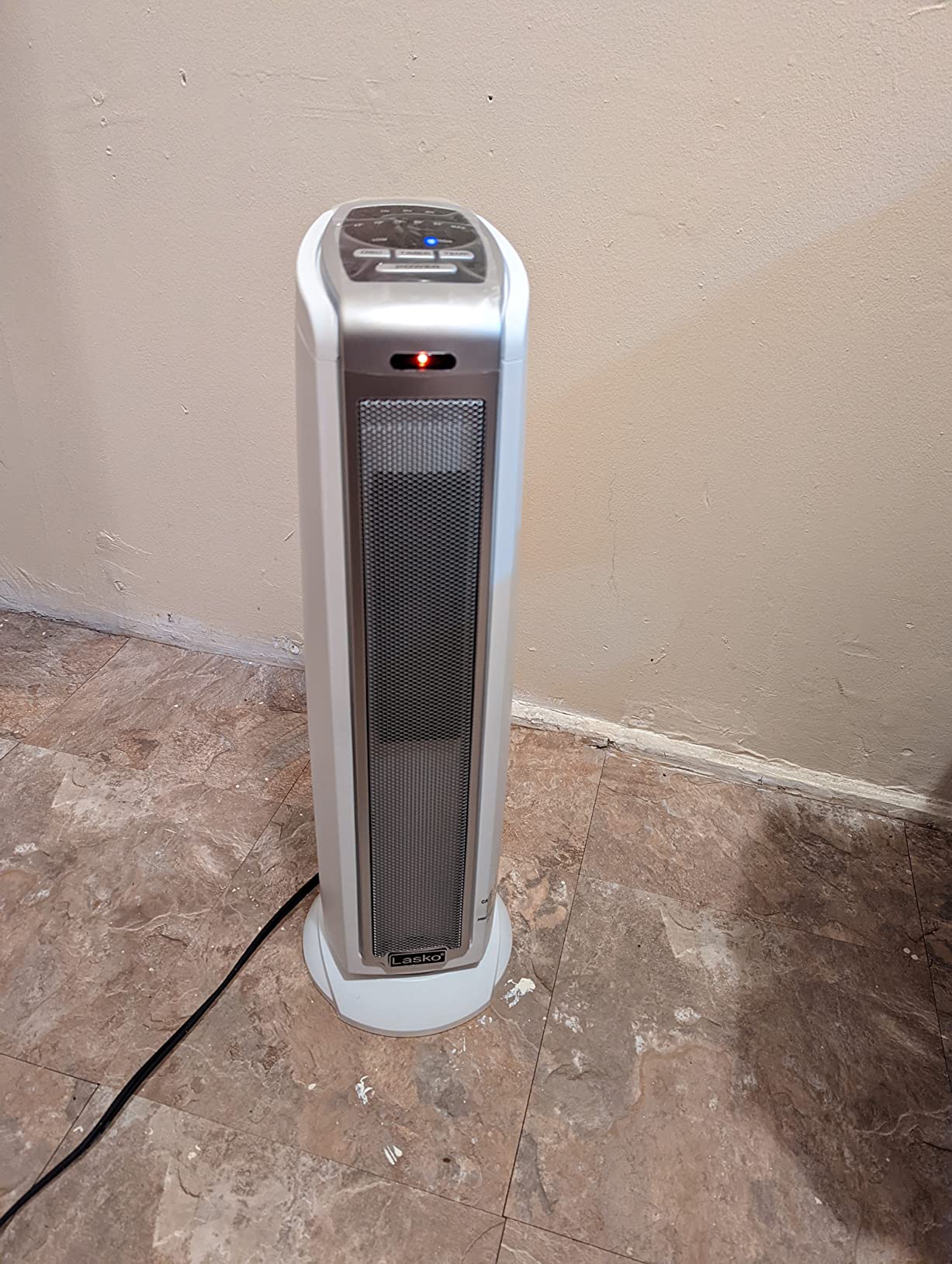 Lasko Oscillating Ceramic Tower Space Heater for Home with Overheat Protection, Timer, 22.5 Inches, Silver, 1500W, 5775 customer photo 2