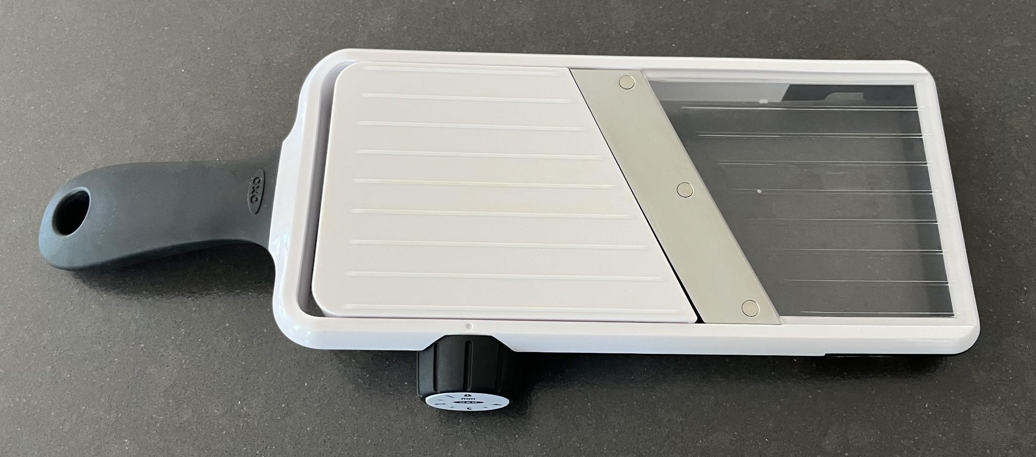 OXO Good Grips Handheld Mandoline Slicer with Non-Slip Handle for Kitchen | Adjustable Thickness Settings, Hand Guard Included, Slice Vegetables and Fruit, Easy-Clean Design, Non-Slip Grip customer photo 2