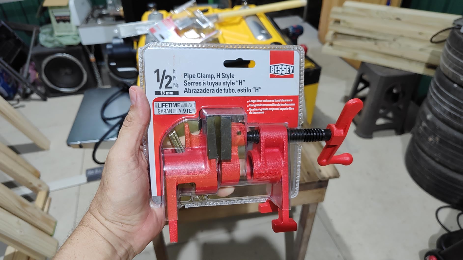 Bessey BPC-H34, 3/4-In. H Style Pipe Clamps - Incredibly Versatile, Easy To Assemble, Indespensable Workshop Clamp For Woodworking, Carpentry, Home Improvement, and DIY Projects customer photo 2