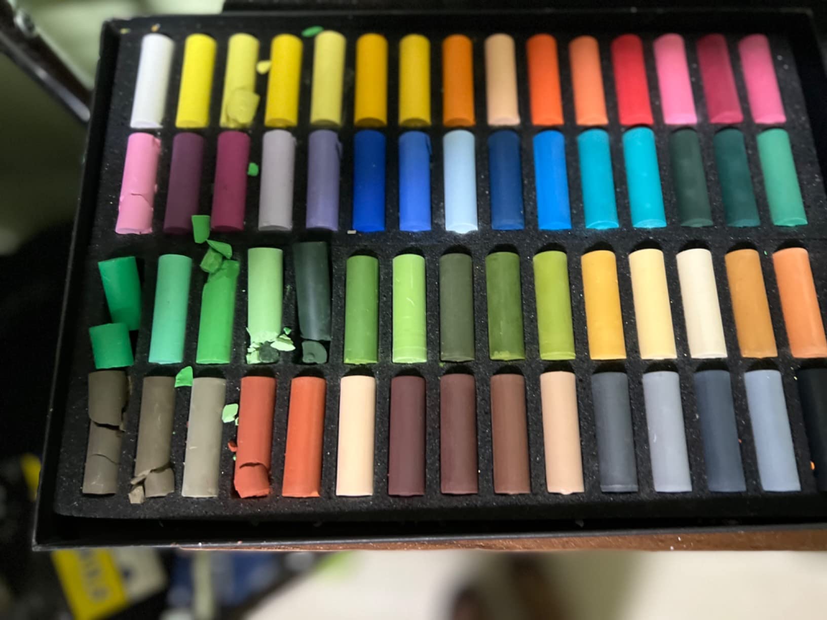 Rembrandt Soft Pastels, Half Stick, 60 Piece Deluxe Set customer photo 1