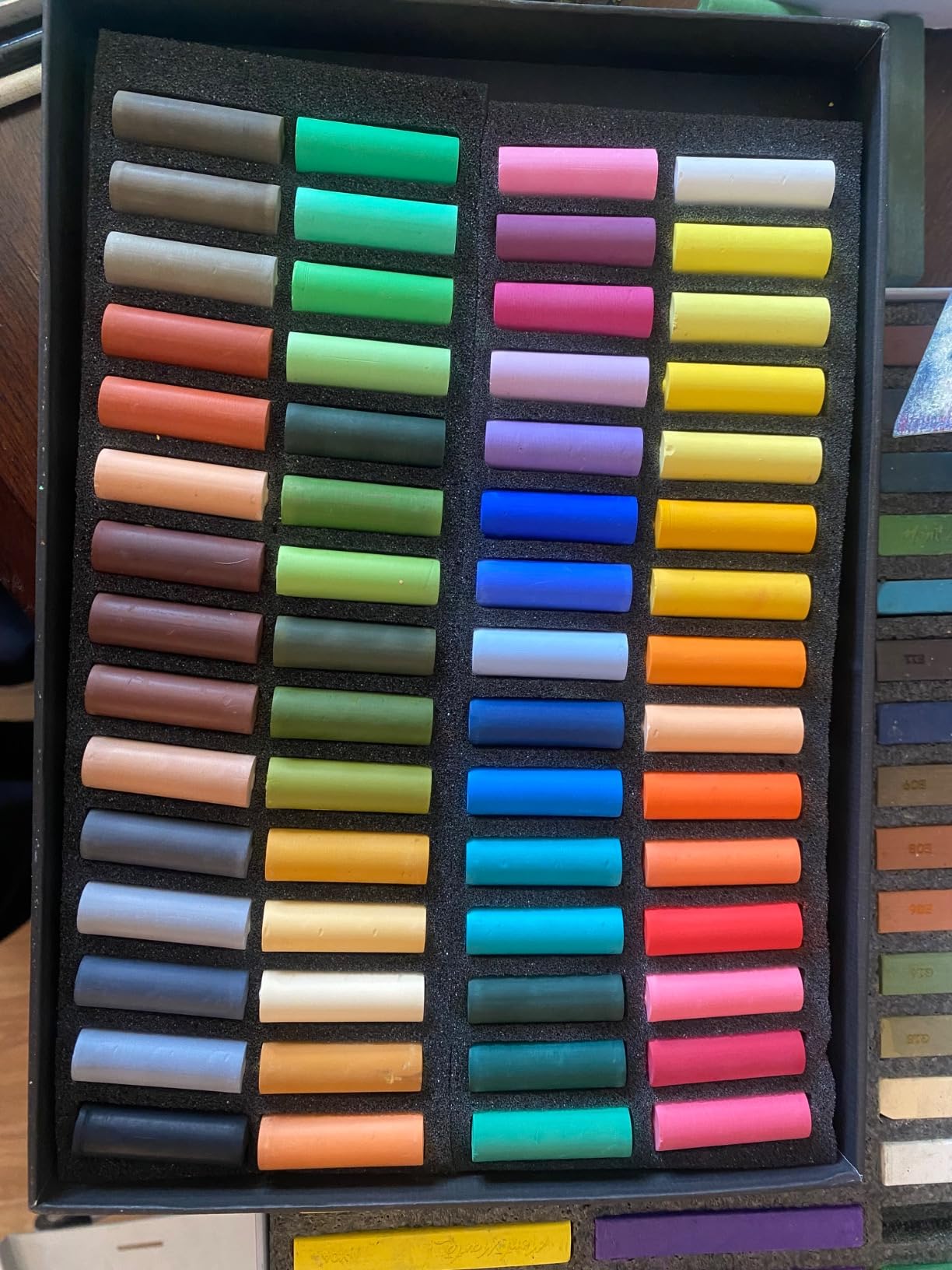 Rembrandt Soft Pastels, Half Stick, 60 Piece Deluxe Set customer photo 2