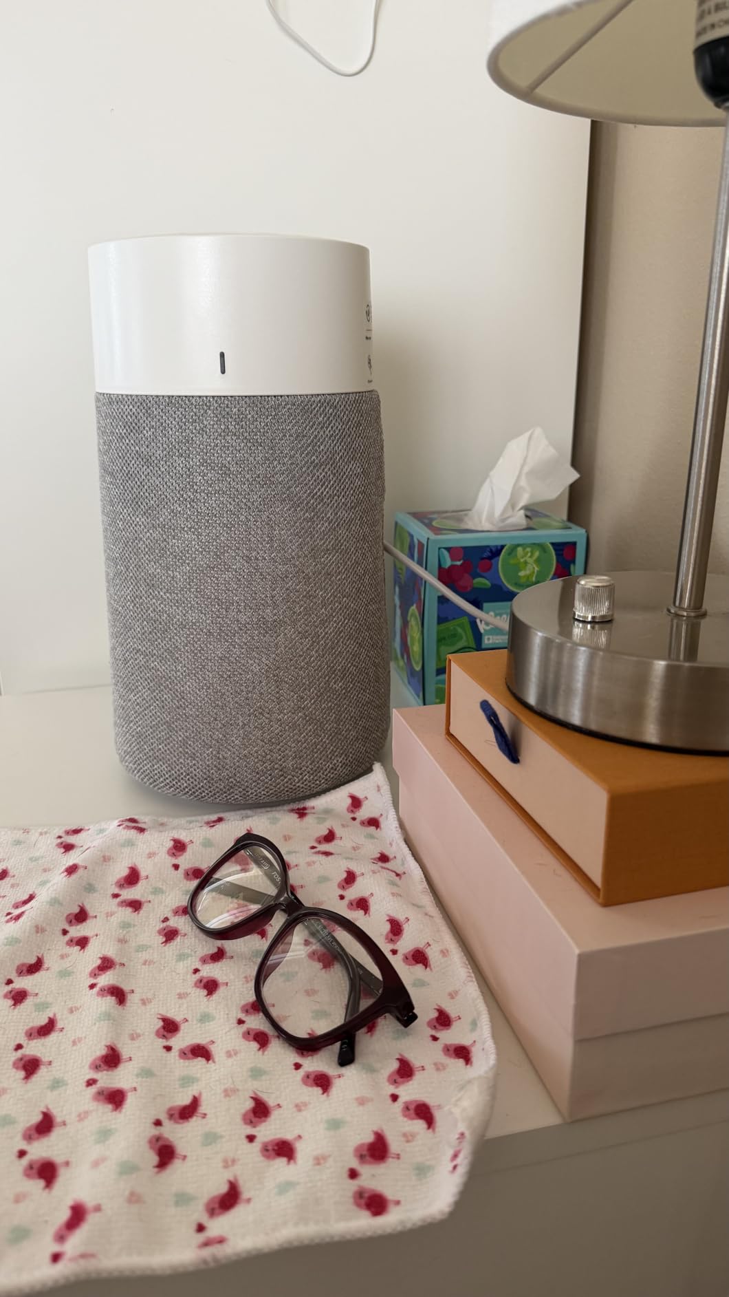 Mini Max Auto Air Purifier for Small Rooms up to 510 Sq Ft, HEPASilent Air Cleaner for Pets, Allergies, Smoke, Dust & Odor, Auto Mode, Quiet Air Purifier for Bedroom customer photo 1