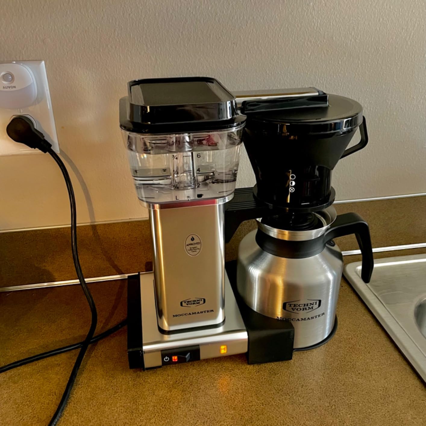 Technivorm Moccamaster 79212 KBTS Coffee Brewer, 32 oz, Polished Silver customer photo 1