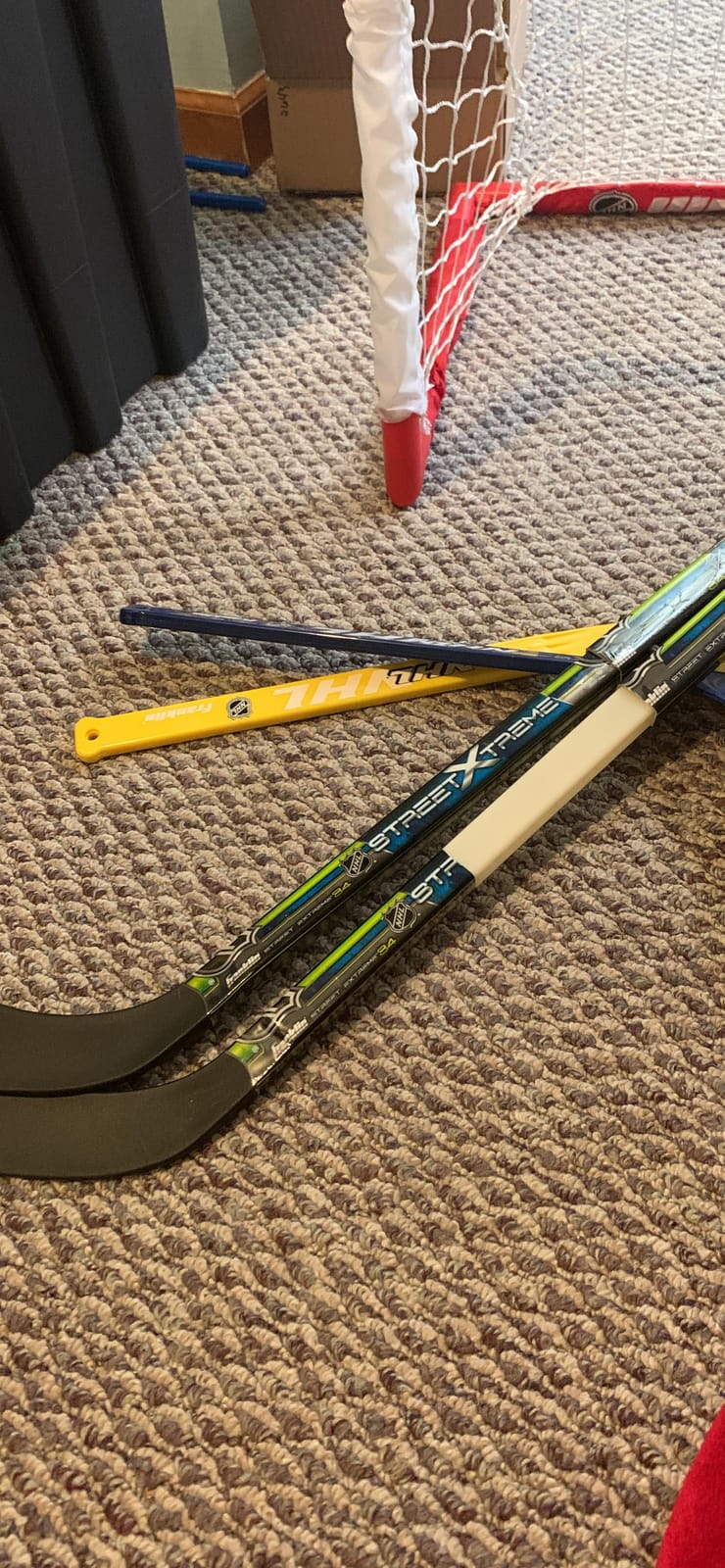 Franklin Sports - NHL Kids Folding Hockey Goals Set - (2) Street Hockey & Knee Hockey Goals - (2) Adjustable Youth Hockey Sticks, (2) Knee Hockey Sticks, (2) Mini Hockey Balls + (1) Street Hockey Ball customer photo 2