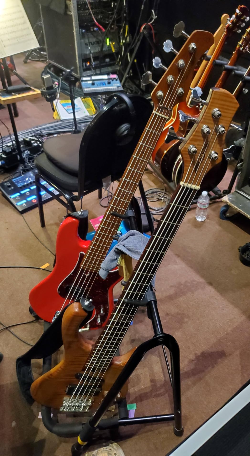Hercules Stands GS525B 5 Space Guitar Rack customer photo 2