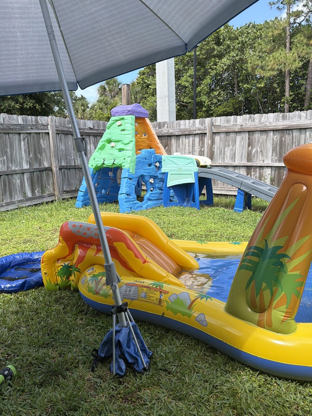 INTEX Dinosaur Inflatable Swim Center & Kiddie Pool for Outdoor Play customer photo 1