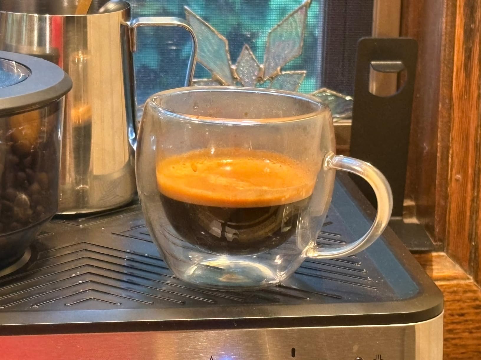 Lavazza Espresso Barista Gran Crema Whole Bean Coffee Blend, Medium Espresso Roast, Oz Bag (Packaging May Vary) - 2.2 LB, 35.2 Ounce customer photo 2