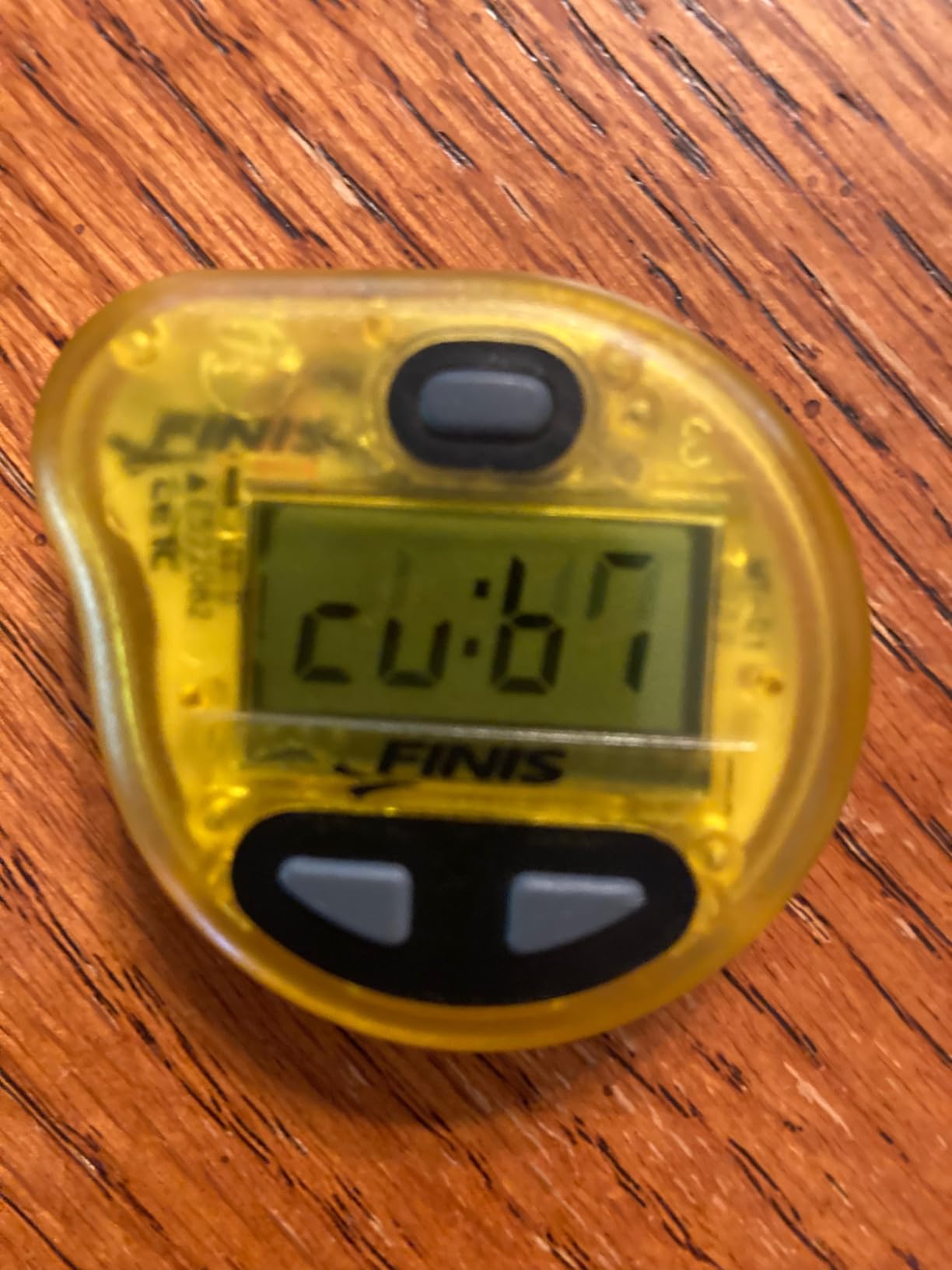 FINIS Tempo Trainer Pro - Waterproof Audible Swim Metronome - Adjustable Stroke Tempo - 3 Training Modes, Yellow/Black customer photo 2