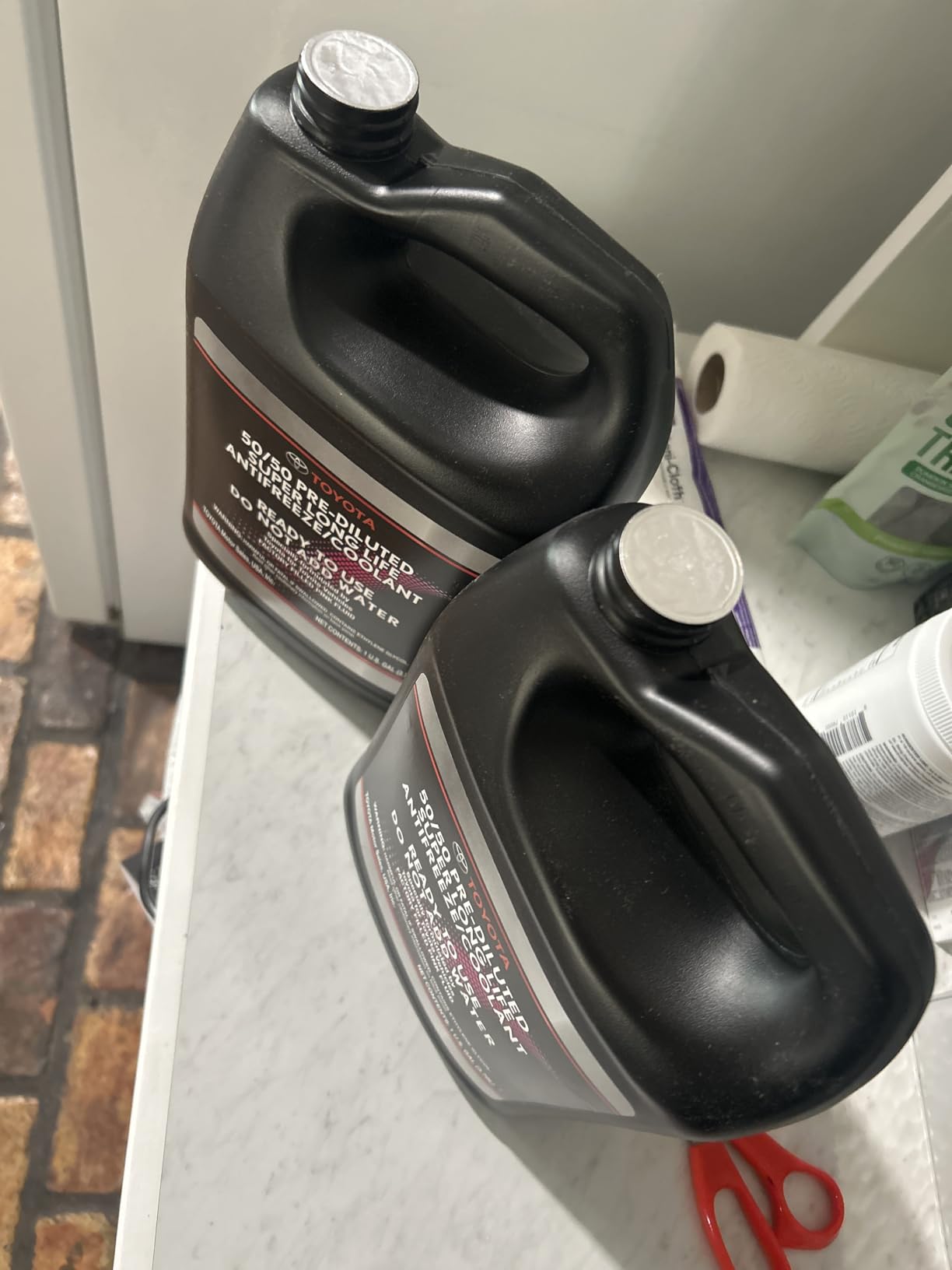Genuine 00272 SLLC2 Engine Coolant / Antifreeze customer photo 1