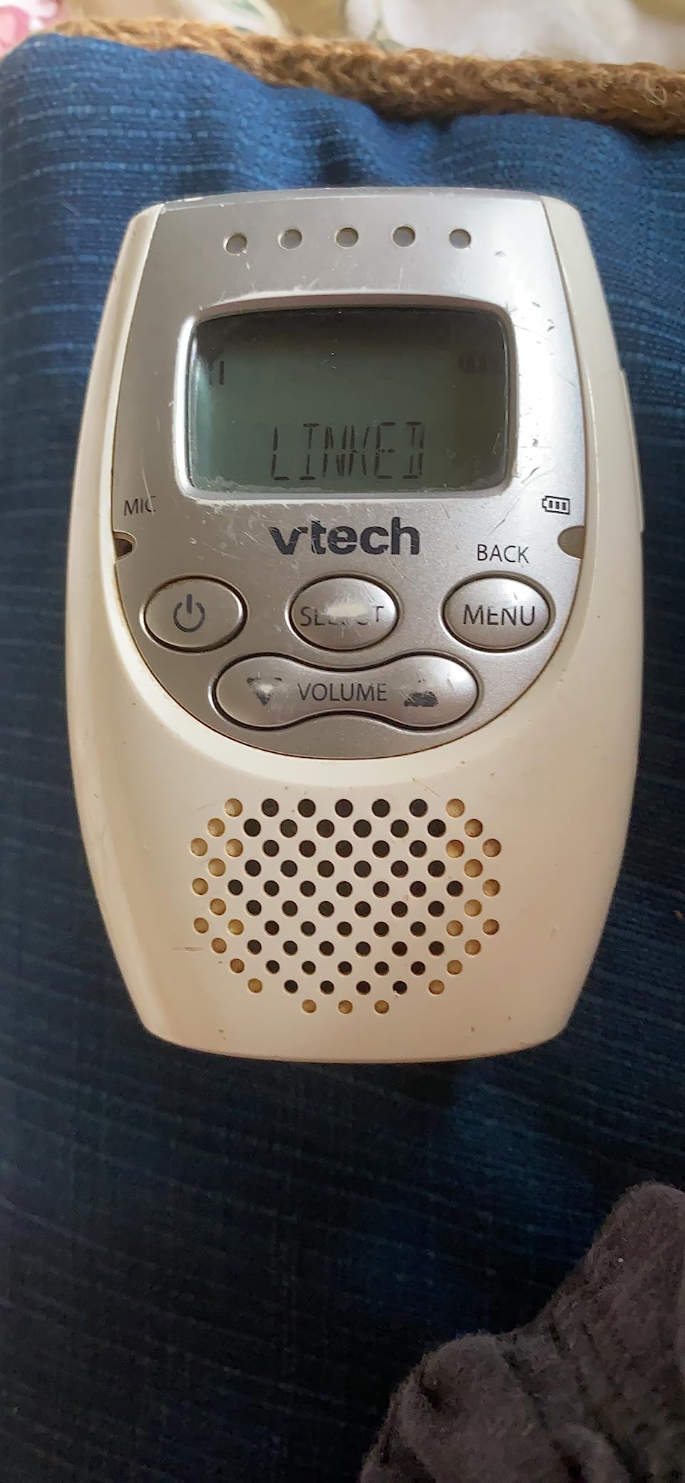 VTech Communications DM221 Audio Baby Monitor with up to 1,000 ft of Range, Vibrating Sound-Alert, Talk Back Intercom & Night Light Loop, White/Silver customer photo 1