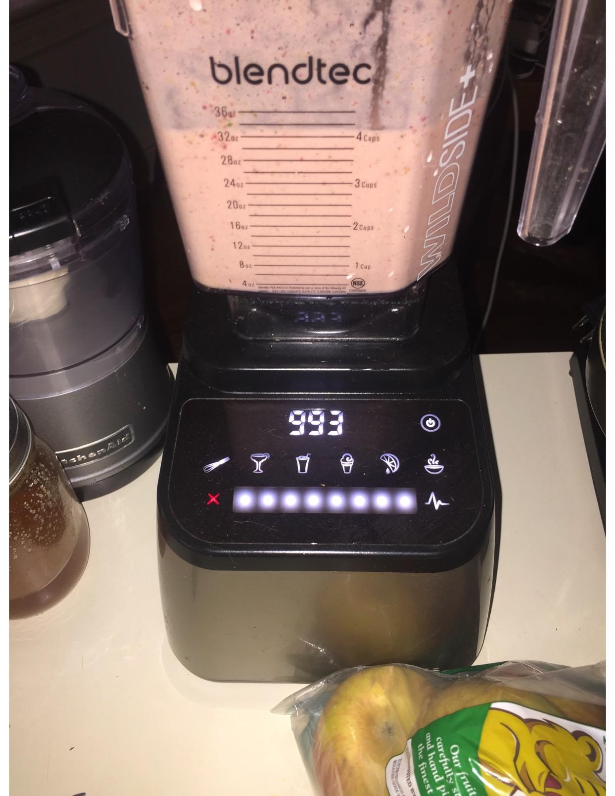 Blendtec Designer 650 Series Blender (Black) & 90oz WildSide+ Jar customer photo 2