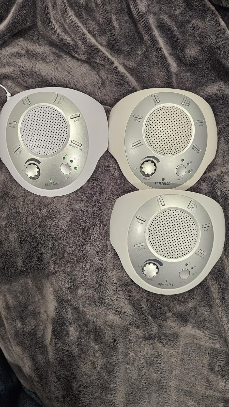 Homedics SoundSleep White Noise Sound Machine, Silver customer photo 1