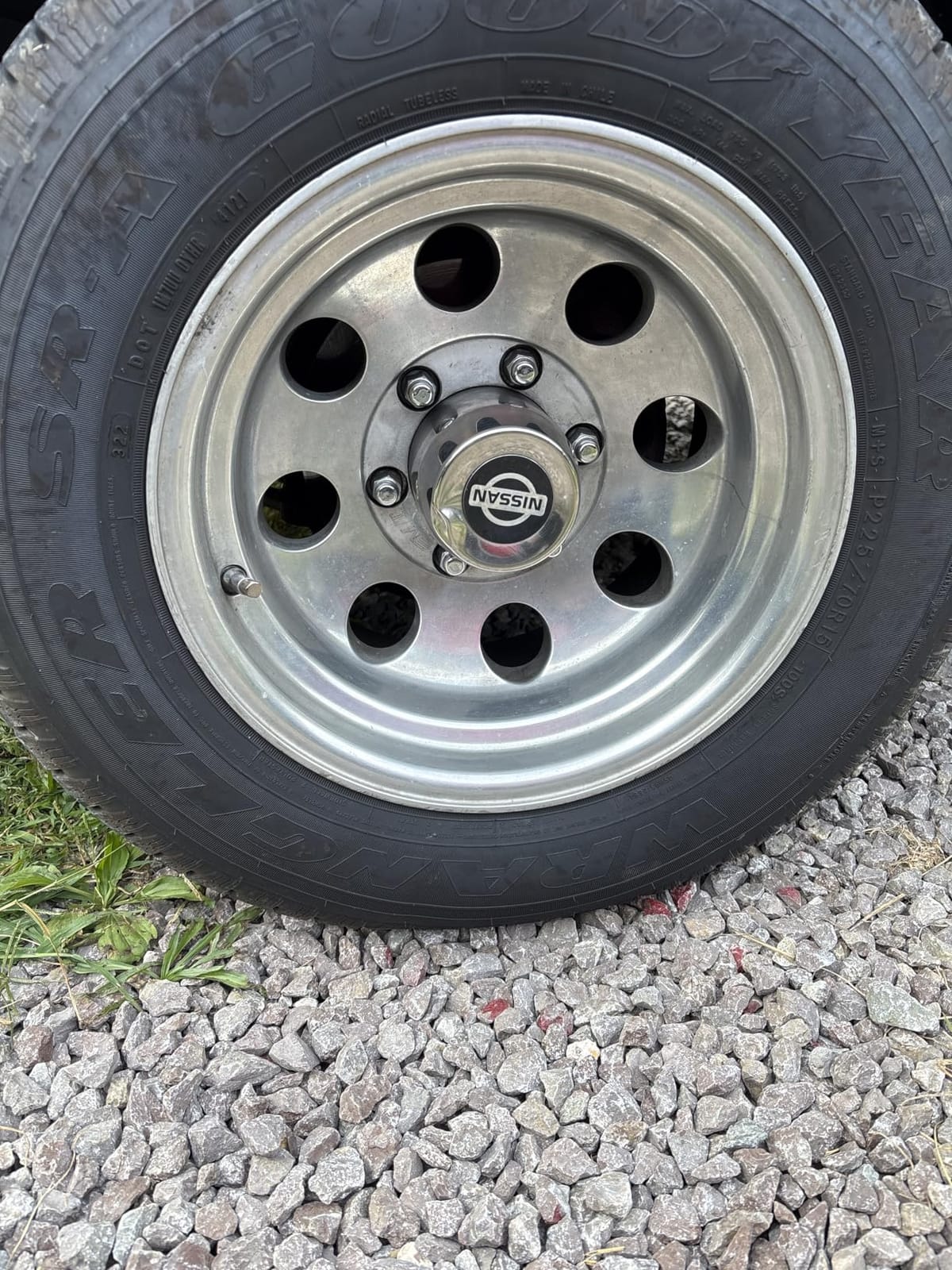 White Knight 1706S-20AM M12x1.25 Lug Nuts, Bulge Acorn Chrome Lug Nuts 12x1.25, Pack of 20, Steel customer photo 1