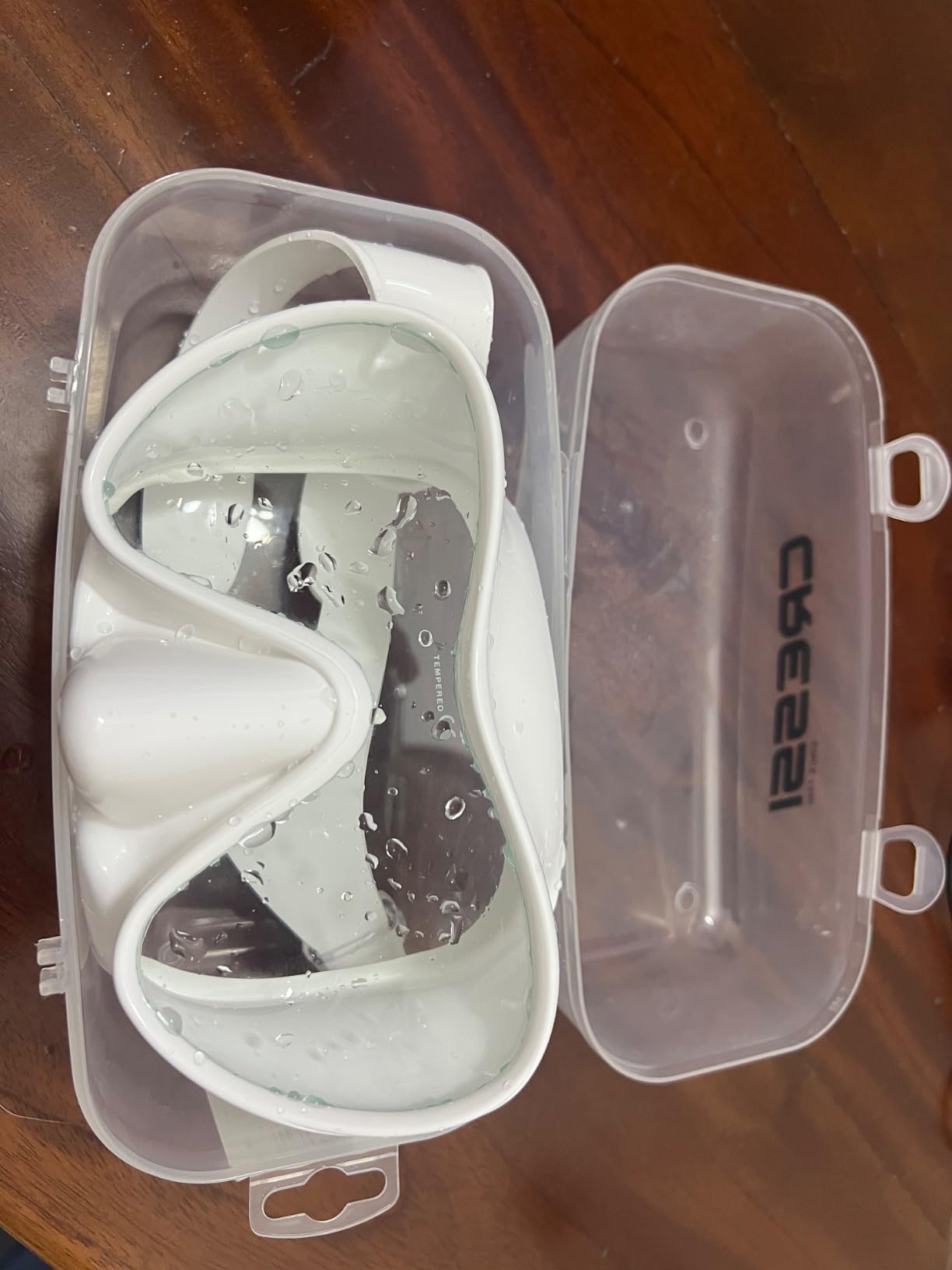 Cressi F1 Snorkel Mask, Scuba Mask, Frameless, for Adults, Folds Flat customer photo 2