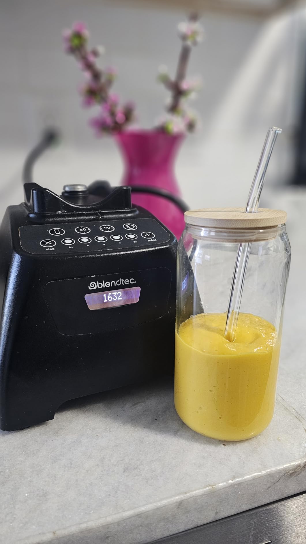 Blendtec Classic 575 Blender (Black), 90oz WildSide+ Jar customer photo 1