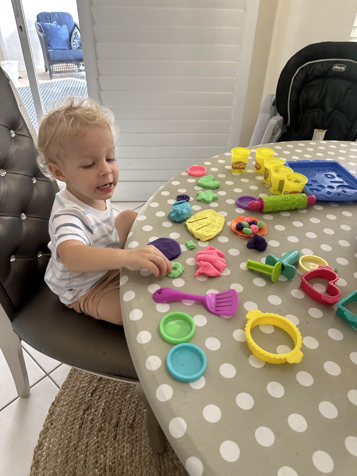 Play-Doh Kitchen Creations Cookie Creations Playset, Kids Arts & Crafts Set, Preschool Play Food Toys, Easter Gifts for Girls & Boys, Ages 3+ (Amazon Exclusive) customer photo 2