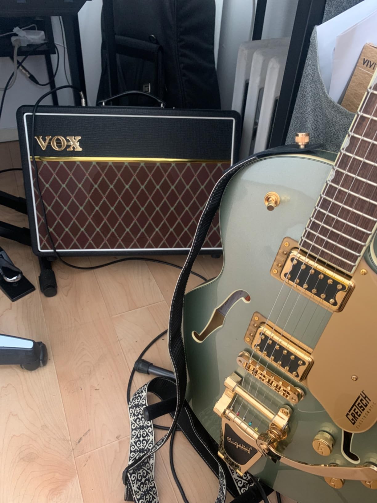 Vox AC10C1 1x10 inch 10 watt Guitar Tube Combo Amplifier w/ 1 Channel customer photo 2