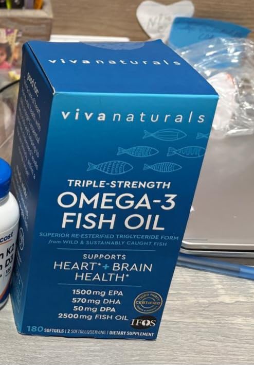 Viva Naturals Omega 3 Fish Oil Supplement for Women and Men - 2500 mg Triple Strength Fish Oil per Serving with Omega 3 Fatty Acids Including EPA, DHA DPA - 180 Pescatarian-Friendly Softgels customer photo 1