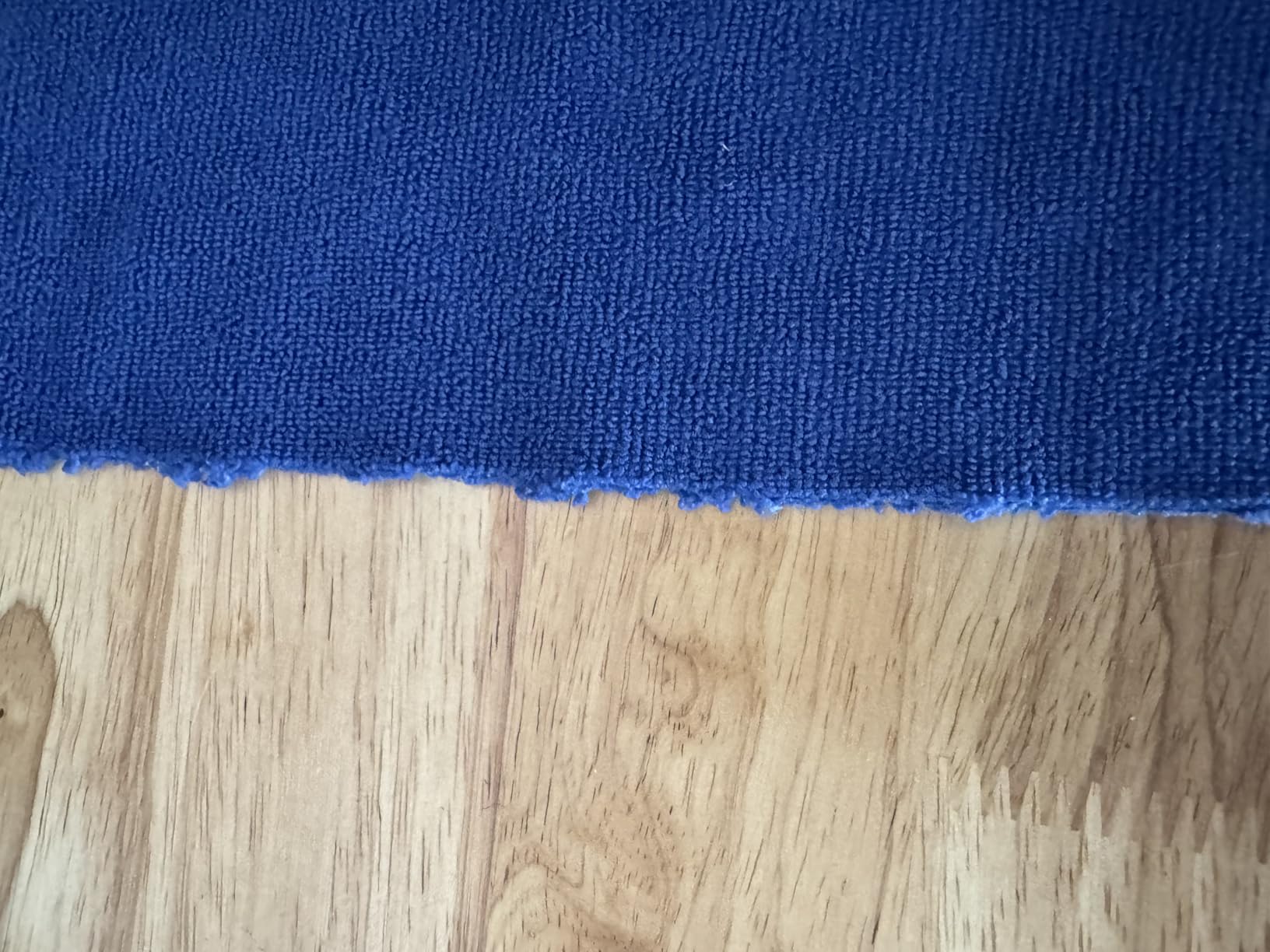 The Rag Company Edgeless 365 Detailing Towel, Royal Blue, 16x16in, 10-Pack customer photo 1