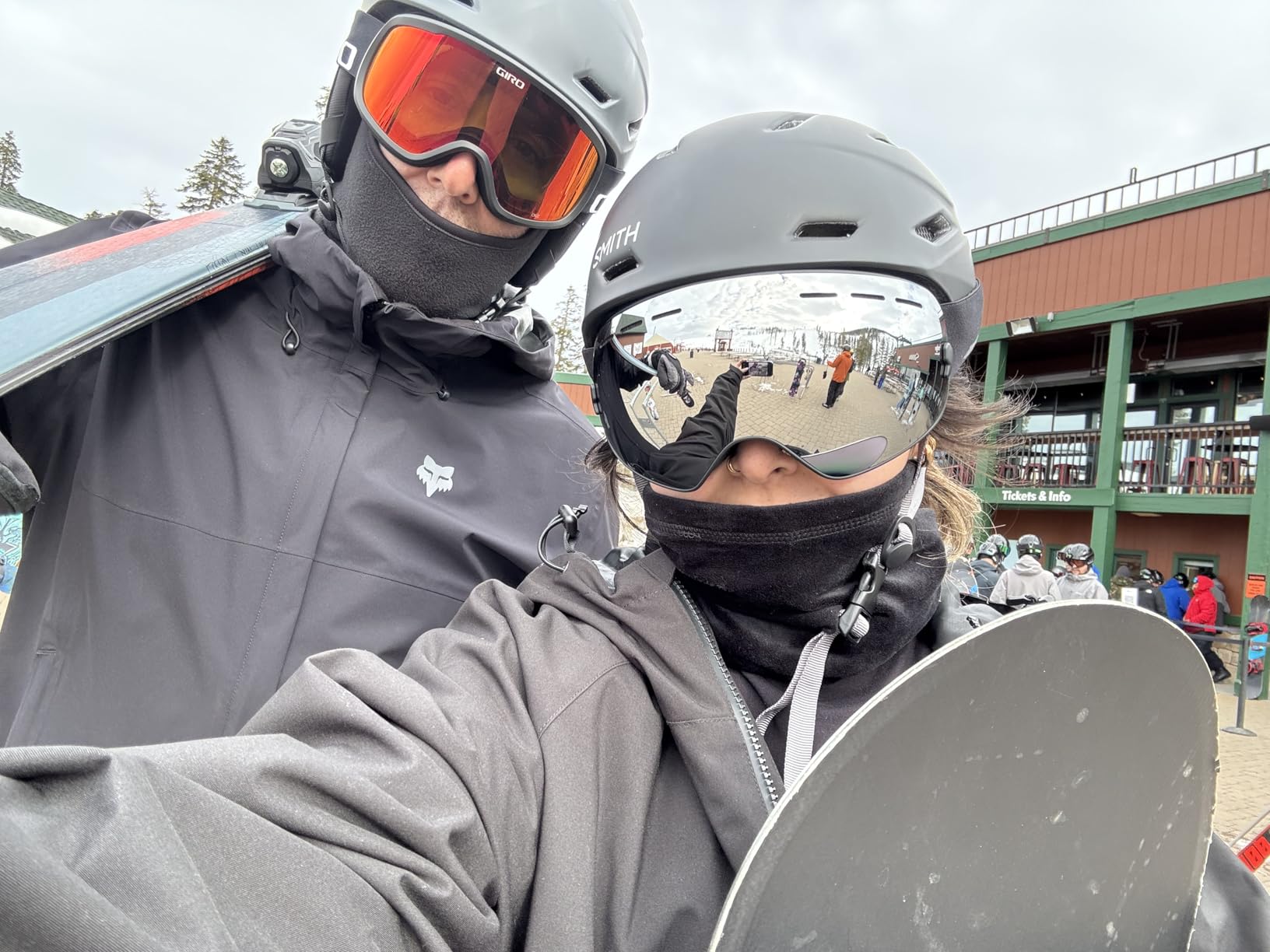Juli Ski Goggles,Winter Snow Sports Snowboard Goggles with Anti-Fog Lens BNC customer photo 1