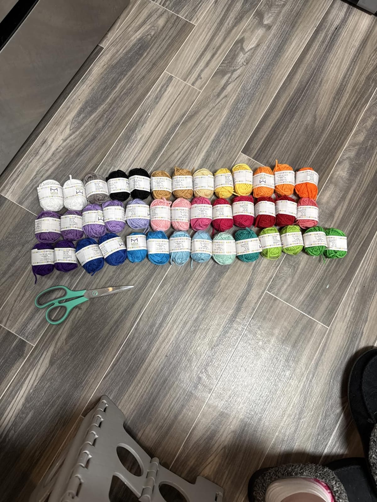 Mira HandCrafts Crochet and Knitting Starter Kit for Colorful Arts and Crafts - 24 Yarn Skeins with 525 Yards of Multicolored Thread, 2 Hooks, 2 Weaving Needles - Make Amigurumi, Scarves, and Throws customer photo 1