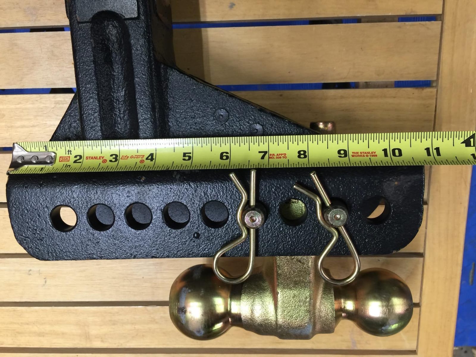 CURT 45902 Adjustable Dual-Ball Channel Mount, 2-1/2