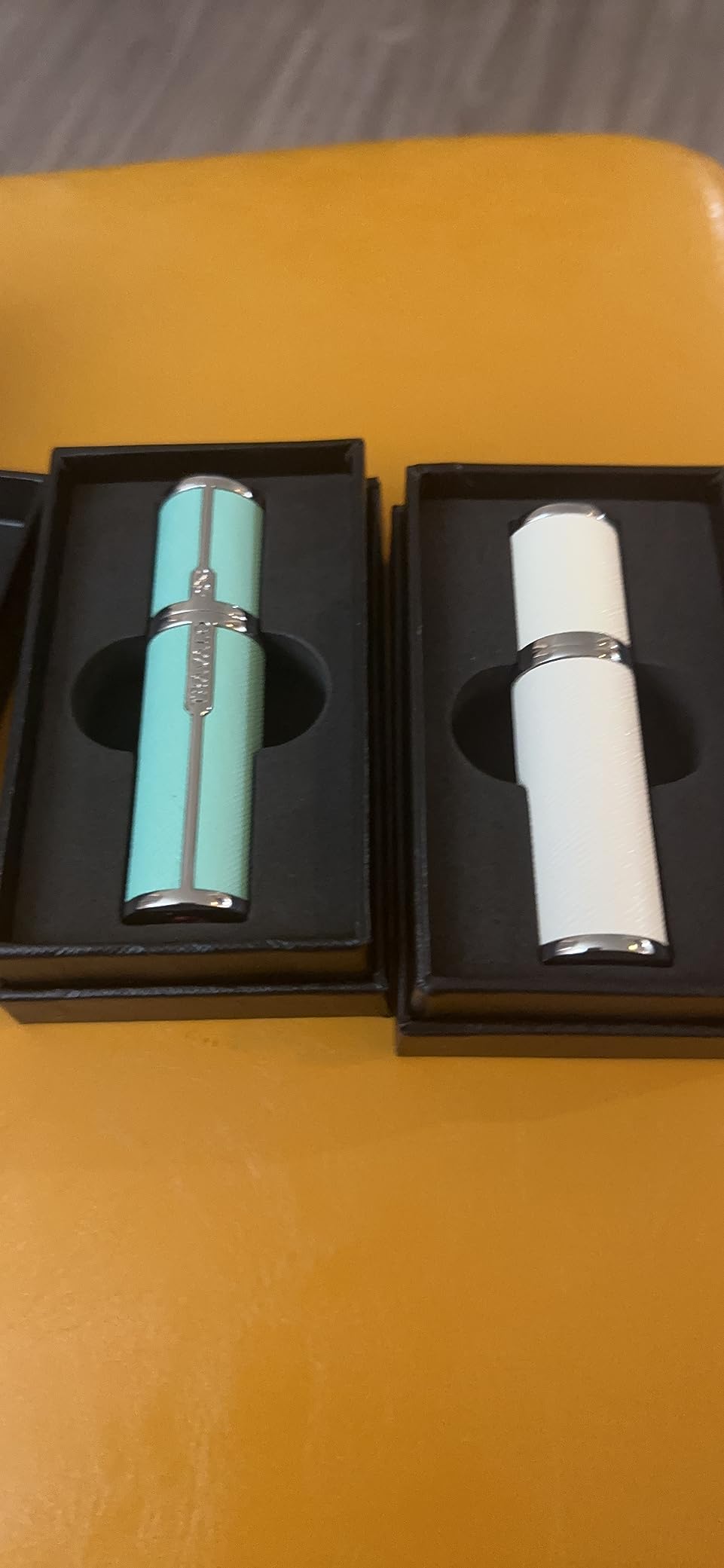 Travalo Milano Perfume Atomizer - Leak-Proof and TSA Approved for Air Travel - Reusable, Airtight, Easy Fill Mini Pump Sprayer - Lightweight Vegan Leather with Polished Metal Outer Shell - Black customer photo 1