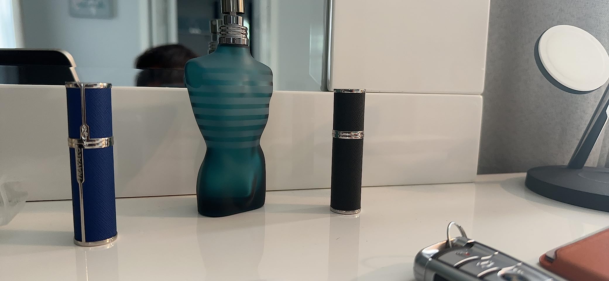 Travalo Milano Perfume Atomizer - Leak-Proof and TSA Approved for Air Travel - Reusable, Airtight, Easy Fill Mini Pump Sprayer - Lightweight Vegan Leather with Polished Metal Outer Shell - Black customer photo 2