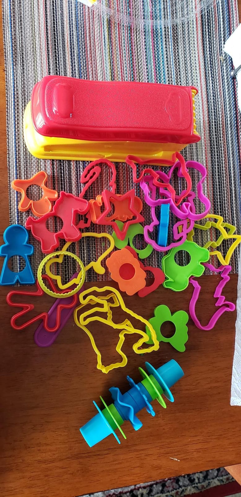 Play-Doh Fun Factory Deluxe Set, 31 Tools & 6 Cans, Back to School Gifts & Prizes, Kids Arts & Crafts, Preschool Toys, Ages 3+ (Amazon Exclusive) customer photo 1