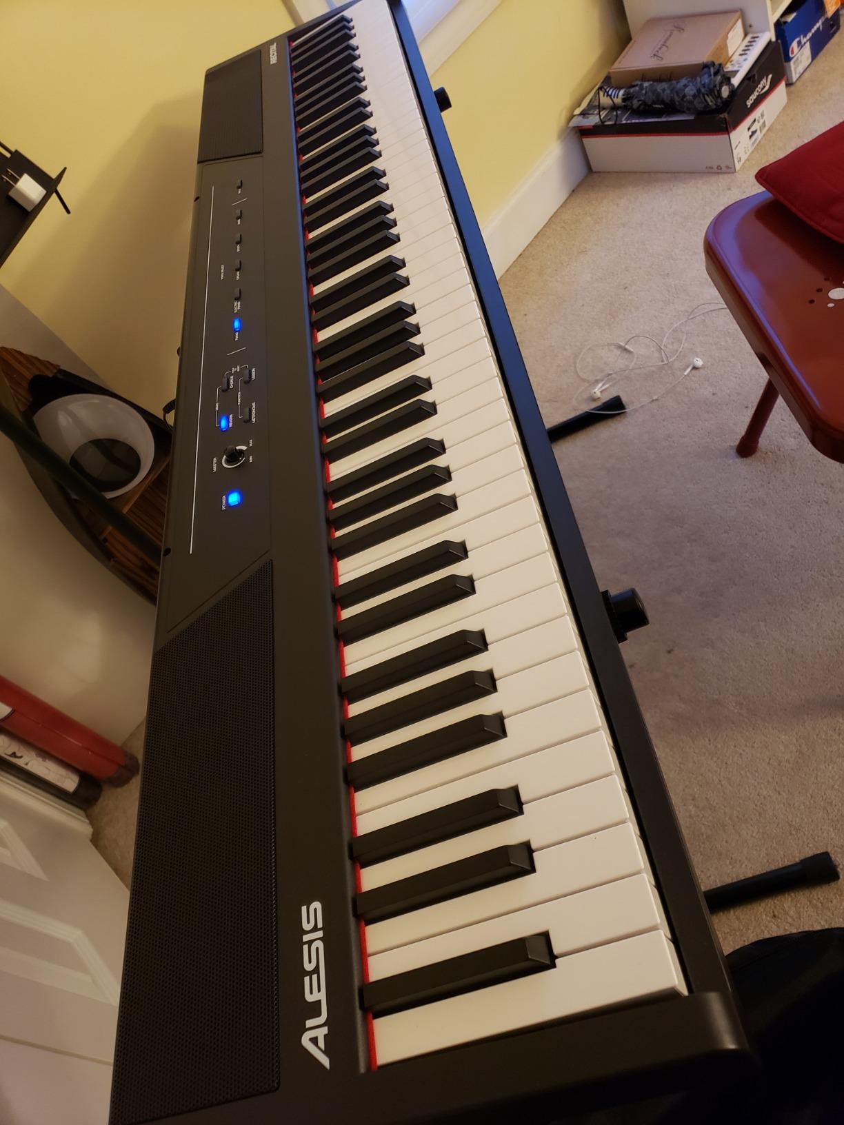 Alesis Recital Digital Piano 88-Key Semi-Weighted customer photo 1