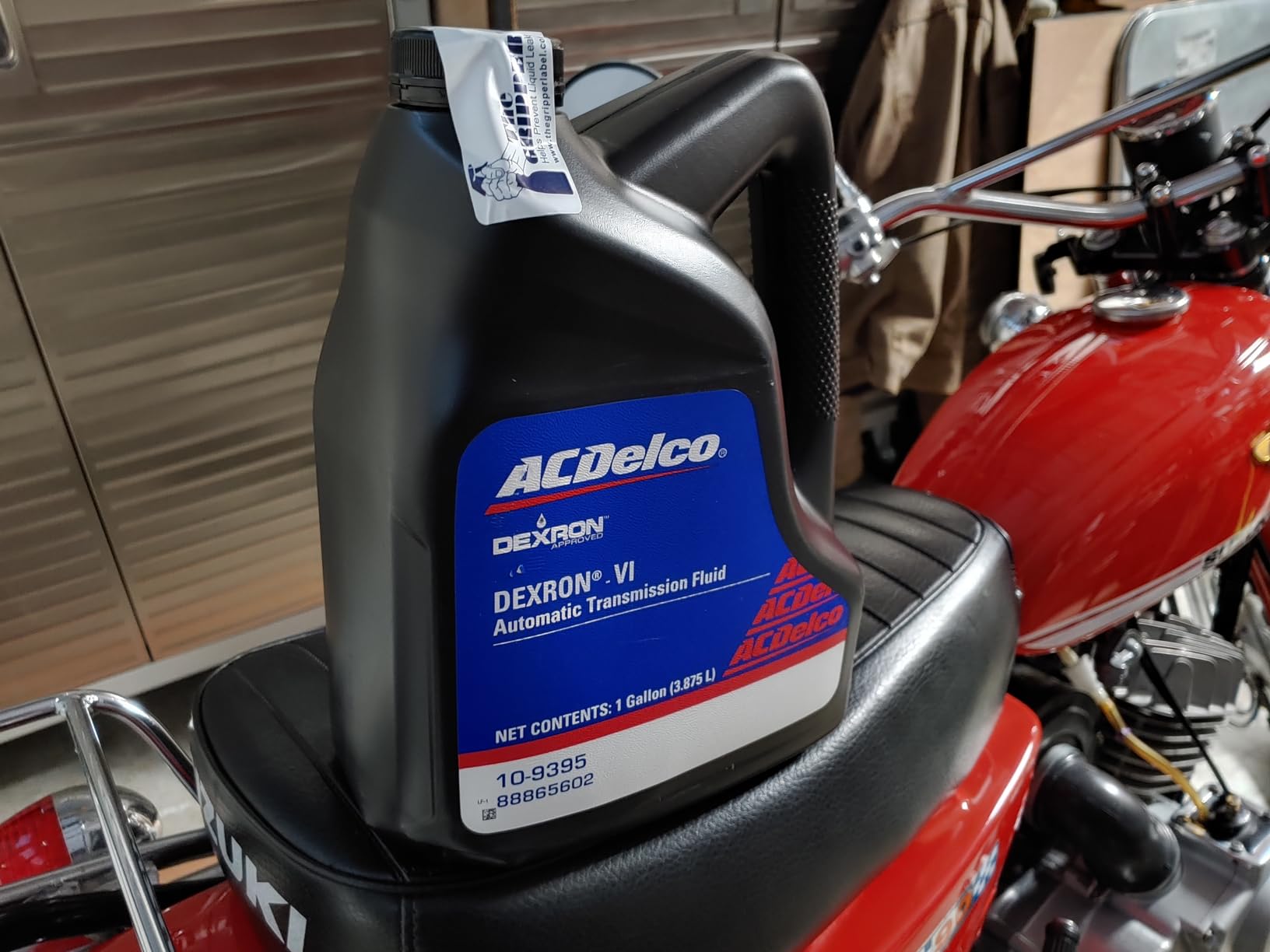 ACDelco GM Original Equipment 10-9395 Dexron VI Automatic Transmission Fluid - 1 gal customer photo 1