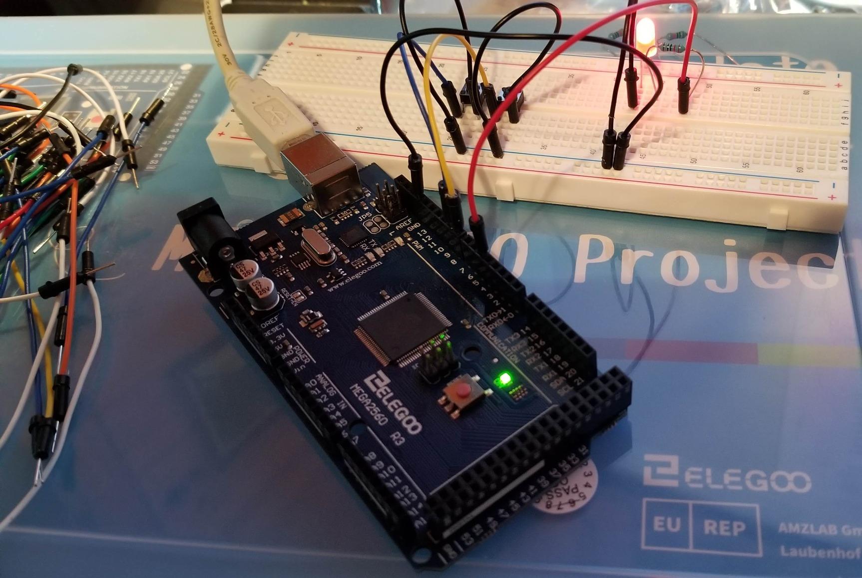 ELEGOO Mega 2560 R3 Project The Most Complete Starter Kit with Tutorial customer photo 1
